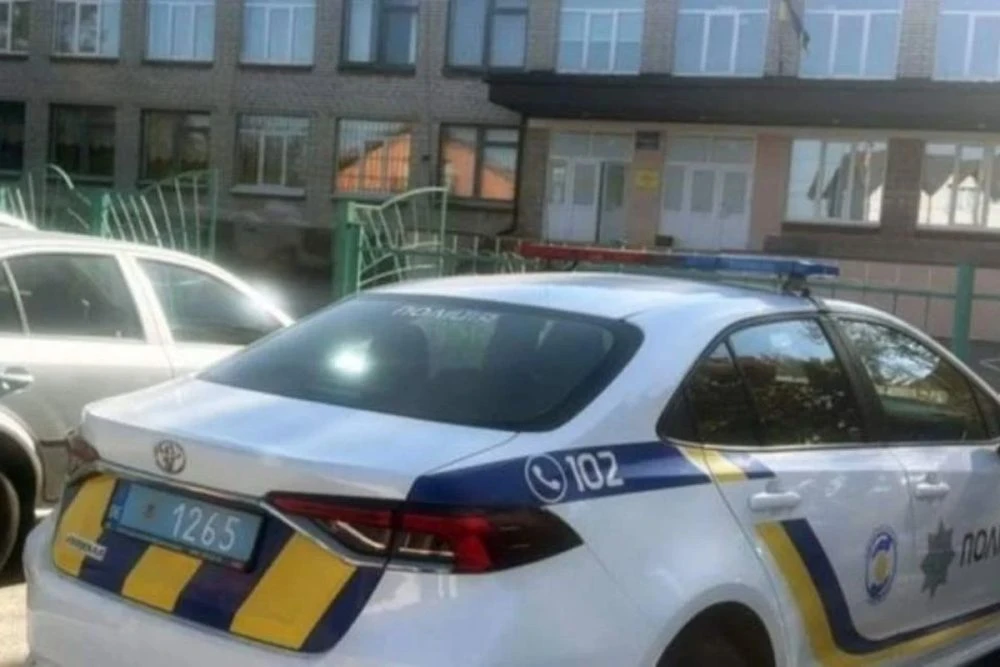 У Бердичеві в укритті гімназії спрацювала навчальна граната